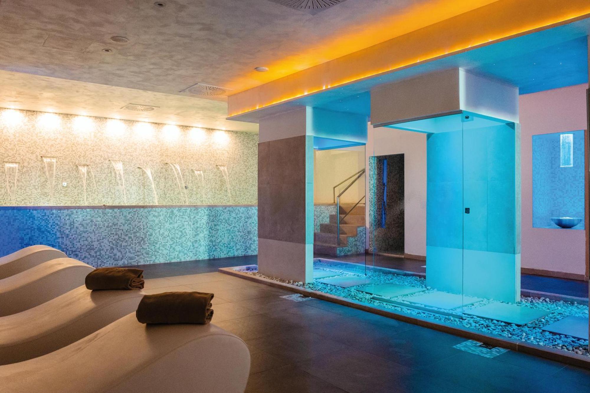 Porto Giardino - Cdshotels Монополи Екстериор снимка