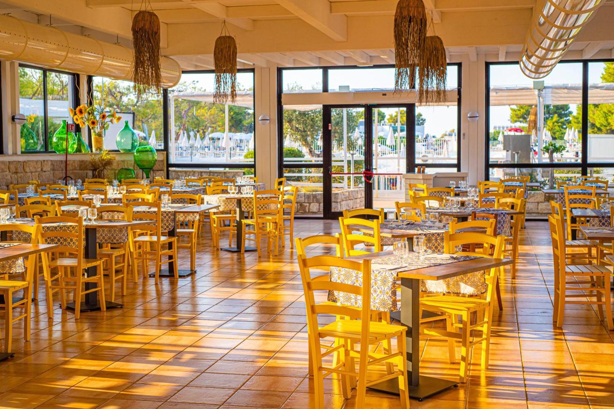 Porto Giardino - Cdshotels Монополи Екстериор снимка